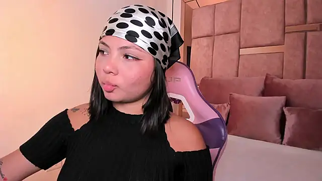 abby roux online show from February 5, 2026, 3:13 am