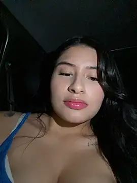 andrea gomes  online show from April 7, 2026, 6:59 am