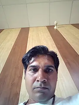 Snapshot of johnny8731 chatting on February 22, 2026, 6:49 am johnny8731 online show from February 22, 2026, 6:49 am