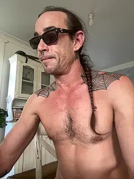 mastertittiefkr online show from November 25, 2025, 6:25 am