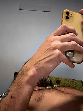 Coco-sarli online show from November 28, 2025, 8:58 am