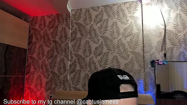 Snapshot of Cactus__James chatting on October 17, 2025, 6:43 pm Cactus James online show from October 17, 2025, 6:43 pm