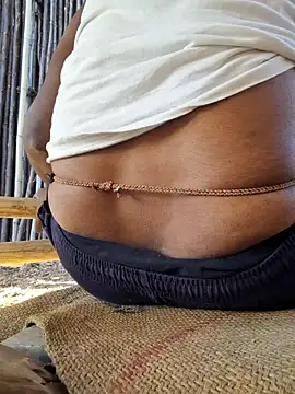 hot integer online show from March 19, 2025, 11:28 am