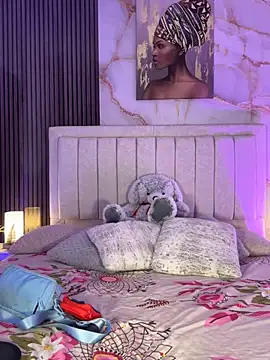Snapshot of peachandtyron_ chatting on July 10, 2026, 4:12 am peachandtyron online show from July 10, 2026, 4:12 am