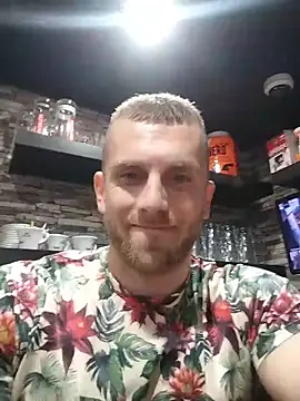 trainwithme online show from October 31, 2025, 12:35 pm