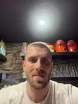 Snapshot of trainwithme chatting on February 9, 2026, 12:36 pm trainwithme online show from February 9, 2026, 12:36 pm