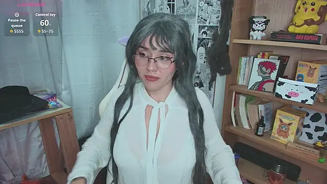 Snapshot of MitsuChan_ chatting on December 3, 2025, 3:29 am MitsuChan online show from December 3, 2025, 3:29 am