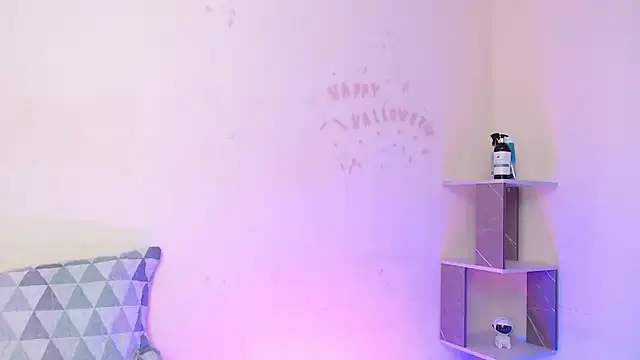 Snapshot of Thalia_anderson chatting on November 10, 2025, 11:10 pm Thalia anderson online show from November 10, 2025, 11:10 pm