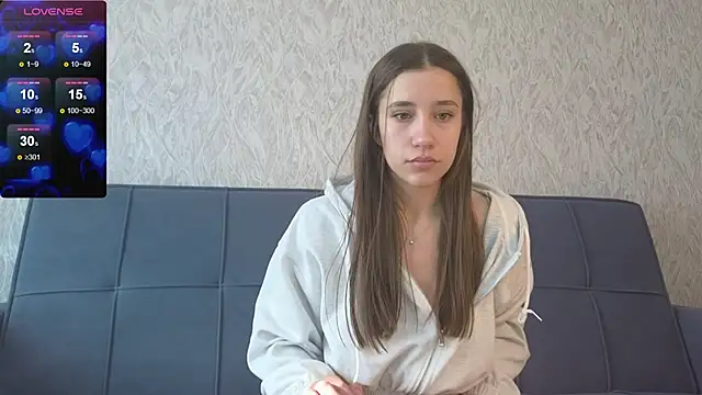 Snapshot of hot_ass_18 chatting on March 17, 2025, 9:01 am hot ass 18 online show from March 17, 2025, 9:01 am