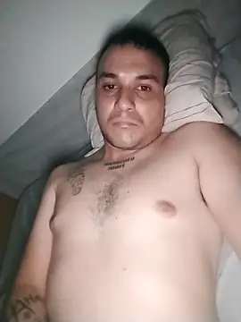 Snapshot of calfran chatting on December 23, 2025, 5:29 am calfran online show from December 23, 2025, 5:29 am