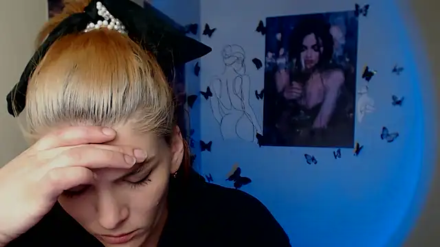 Snapshot of VanessaRey_ chatting on March 4, 2026, 6:26 pm VanessaRey online show from March 4, 2026, 6:26 pm