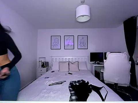 Missalex xo online show from October 17, 2025, 7:48 pm