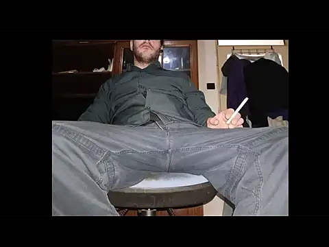 Snapshot of mili_12345 chatting on December 19, 2025, 5:59 pm mili 12345 online show from December 19, 2025, 5:59 pm