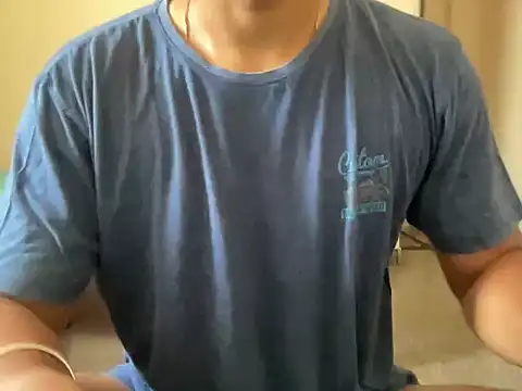 playwithmacock online show from April 26, 2026, 5:38 am