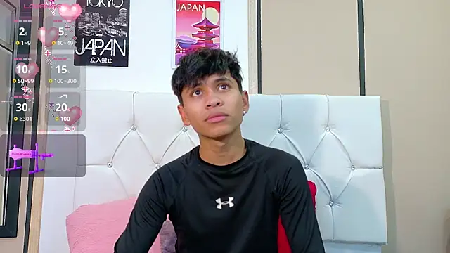 Snapshot of Ethan_Westt chatting on November 19, 2025, 9:37 pm Ethan Westt online show from November 19, 2025, 9:37 pm