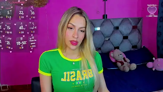 Snapshot of hanna_tss chatting on December 18, 2025, 5:12 am hanna tss online show from December 18, 2025, 5:12 am