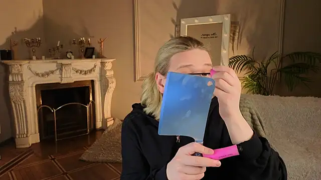 Jes Solar online show from January 18, 2026, 10:57 pm