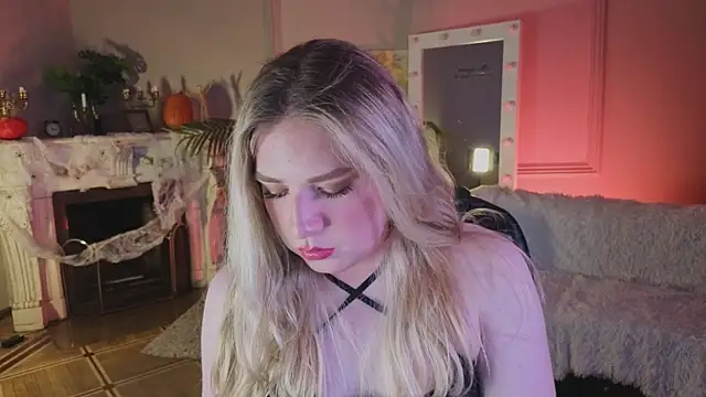 Snapshot of Jes_Solar chatting on November 4, 2025, 8:56 pm Jes Solar online show from November 4, 2025, 8:56 pm