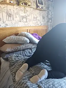 MissQueenBeex online show from September 29, 2025, 10:44 am