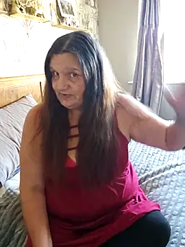 MissQueenBeex online show from September 25, 2025, 3:29 pm