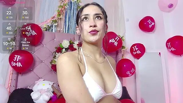 Snapshot of kity_x chatting on February 13, 2026, 7:03 pm kity x online show from February 13, 2026, 7:03 pm