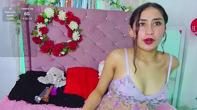 Snapshot of kity_x chatting on February 21, 2026, 7:05 pm kity x online show from February 21, 2026, 7:05 pm