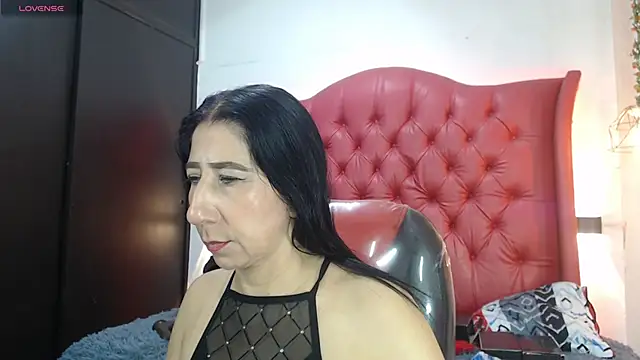 Snapshot of nei_girl chatting on June 15, 2026, 11:32 am nei girl online show from June 15, 2026, 11:32 am