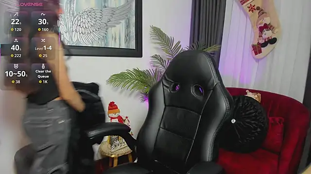 Snapshot of Laila_Angels chatting on November 23, 2025, 2:21 am Laila Angels online show from November 23, 2025, 2:21 am