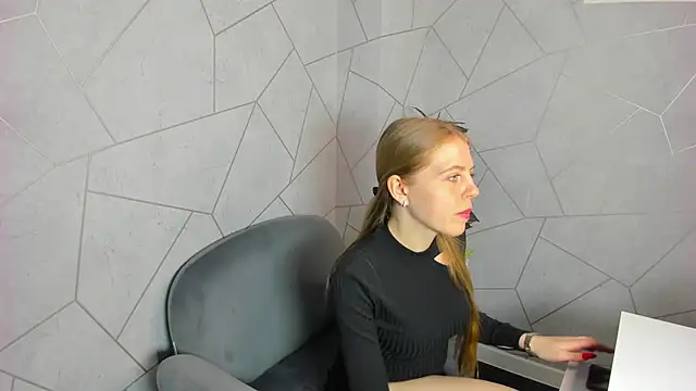 Joann Shermann online show from March 22, 2025, 1:54 am