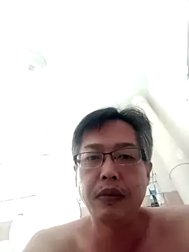 akumasian online show from October 18, 2025, 8:05 am