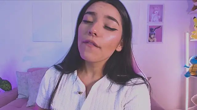 Snapshot of ariana_bae_ chatting on September 15, 2025, 4:02 am ariana bae  online show from September 15, 2025, 4:02 am