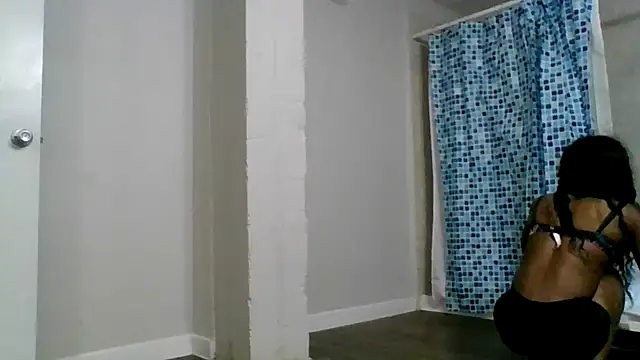 Snapshot of msvelvet20 chatting on May 27, 2026, 3:25 am msvelvet20 online show from May 27, 2026, 3:25 am