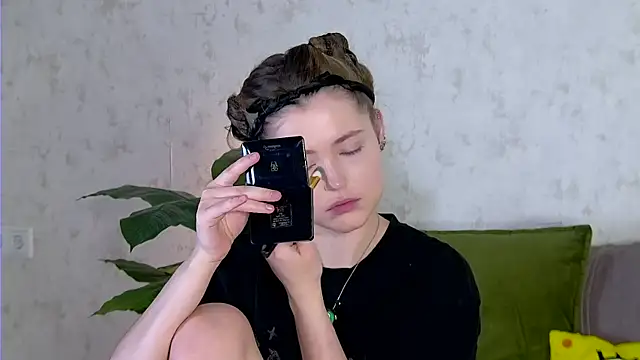 Snapshot of AshleyD_ chatting on December 2, 2025, 2:23 am AshleyD online show from December 2, 2025, 2:23 am