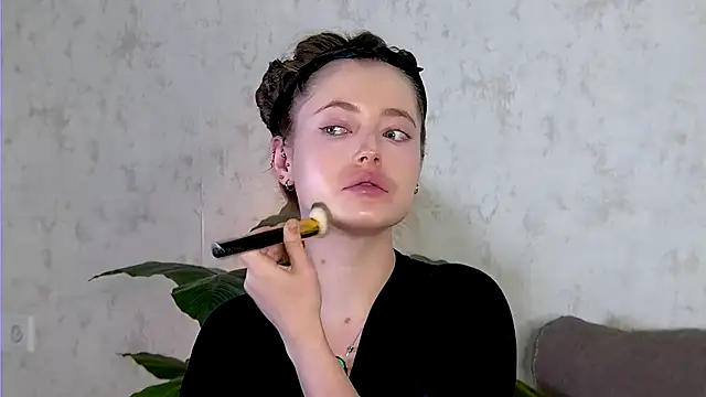 Snapshot of AshleyD_ chatting on December 1, 2025, 2:12 am AshleyD online show from December 1, 2025, 2:12 am