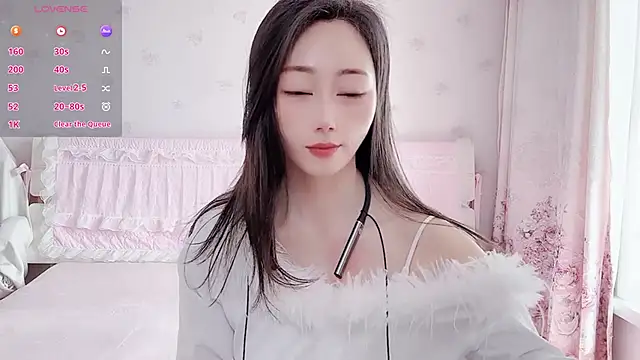 Snapshot of anjila888 chatting on February 26, 2026, 4:12 am anjila888 online show from February 26, 2026, 4:12 am