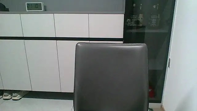 Snapshot of nole_china7 chatting on October 9, 2025, 1:11 pm nole china7 online show from October 9, 2025, 1:11 pm