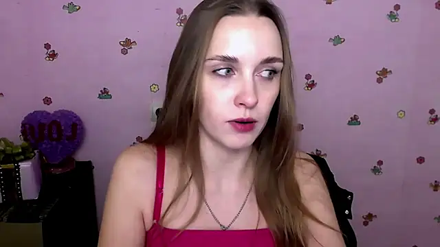 Snapshot of Doll_Angelina chatting on February 5, 2026, 7:04 am Doll Angelina online show from February 5, 2026, 7:04 am