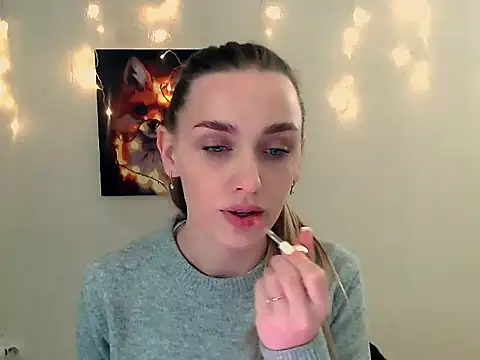 Doll Angelina online show from November 24, 2025, 9:53 am