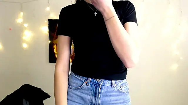 Doll Angelina online show from March 5, 2026, 8:00 am