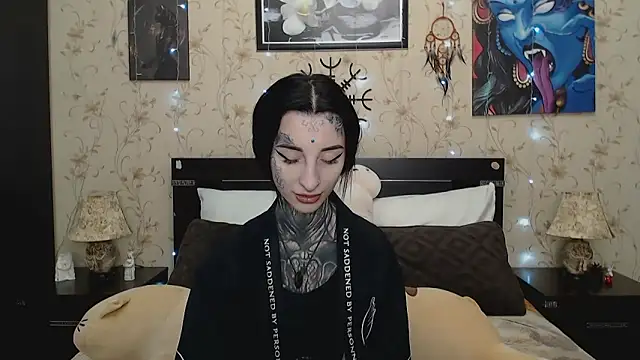 Snapshot of Velvetbat chatting on February 24, 2026, 7:09 am Velvetbat online show from February 24, 2026, 7:09 am