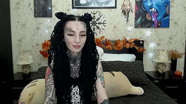 Snapshot of Velvetbat chatting on November 6, 2025, 7:01 am Velvetbat online show from November 6, 2025, 7:01 am