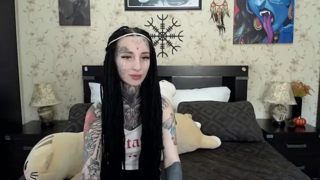 Snapshot of Velvetbat chatting on September 16, 2025, 6:25 am Velvetbat online show from September 16, 2025, 6:25 am