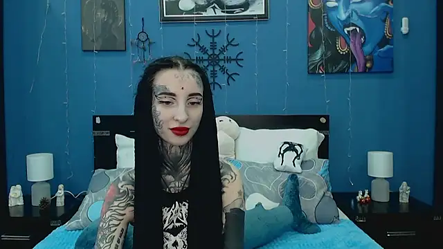 Velvetbat online show from May 10, 2026, 7:01 am