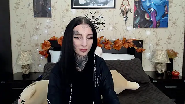 Snapshot of Velvetbat chatting on October 7, 2025, 7:09 am Velvetbat online show from October 7, 2025, 7:09 am