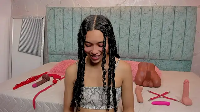 danix coruscans online show from October 25, 2025, 7:25 pm