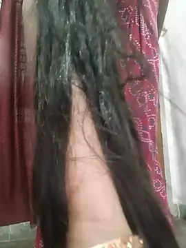 Snapshot of Eshwari_Chopra chatting on July 2, 2026, 3:23 am Eshwari Chopra online show from July 2, 2026, 3:23 am