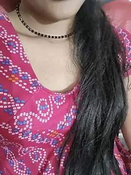 Snapshot of Eshwari_Chopra chatting on June 24, 2026, 10:14 am Eshwari Chopra online show from June 24, 2026, 10:14 am