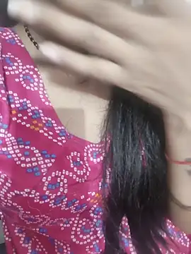 Snapshot of Eshwari_Chopra chatting on July 4, 2026, 4:00 pm Eshwari Chopra online show from July 4, 2026, 4:00 pm