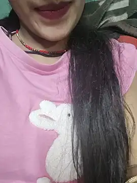 Snapshot of Eshwari_Chopra chatting on May 29, 2026, 4:24 pm Eshwari Chopra online show from May 29, 2026, 4:24 pm