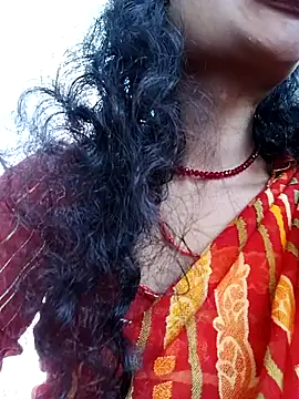 Eshna Dabral online show from December 14, 2025, 4:08 am